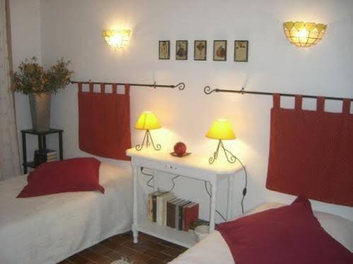 Mas De Valiguiere Hotel Saze  Kültér fotó