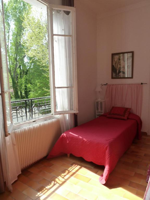 Mas De Valiguiere Hotel Saze  Szoba fotó